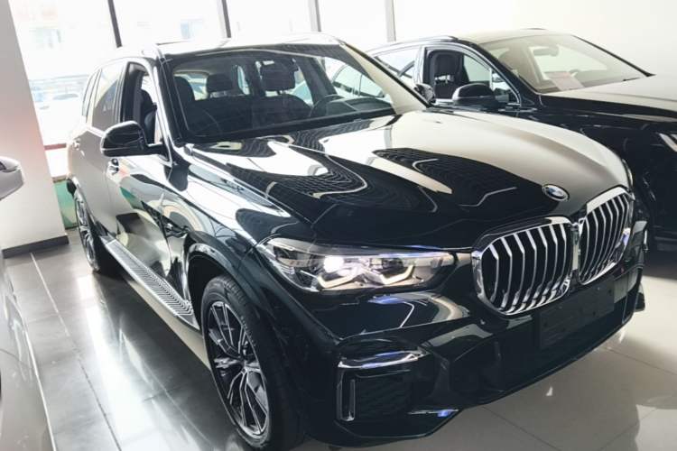 BMW X5 2022 — 3