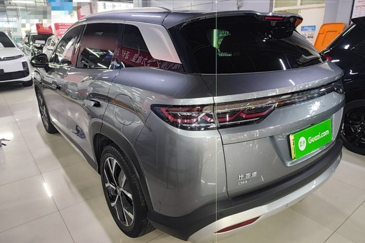 BYD Song L DM-i 2025 — 4