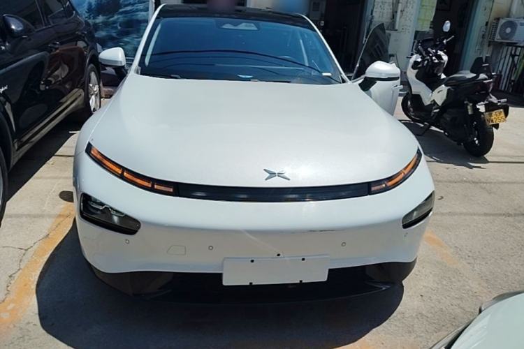 XPeng P7 2022 — 2