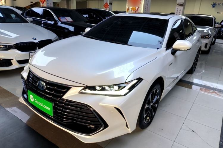 Toyota Avalon 2023 — фото 1