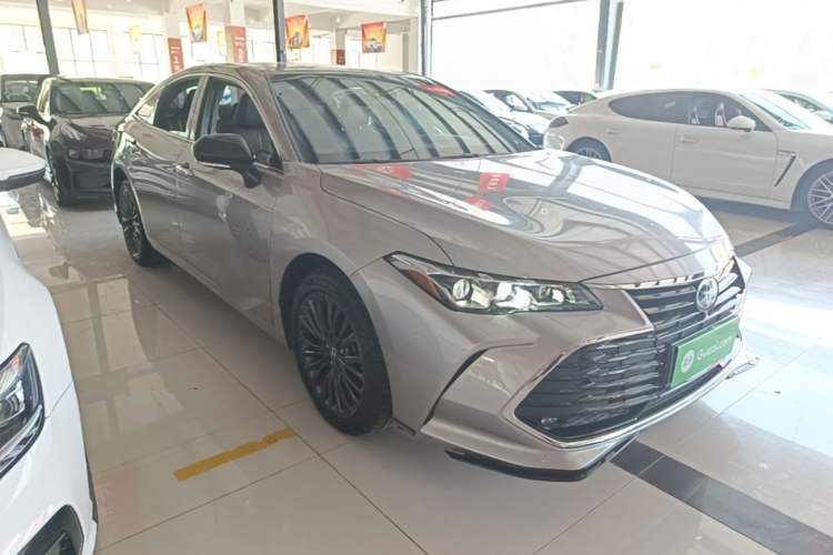 Toyota Avalon 2021 — 3