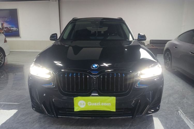 BMW X3 2022 — 2