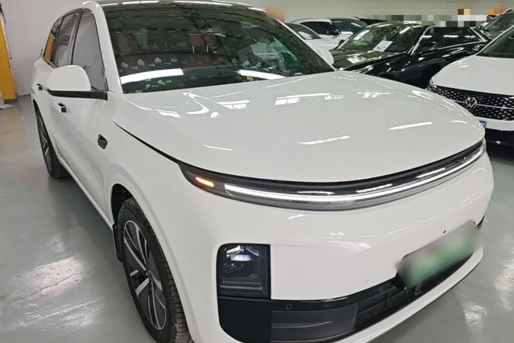 Li Auto L6 2024 — 3