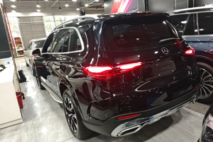 Mercedes-Benz GLC 260 L 2024 — 4