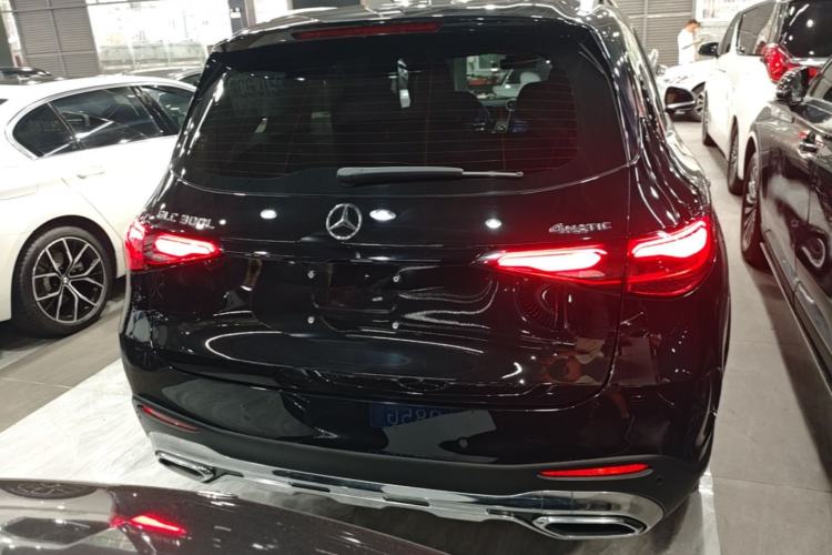 Mercedes-Benz GLC 260 L 2024 — 5