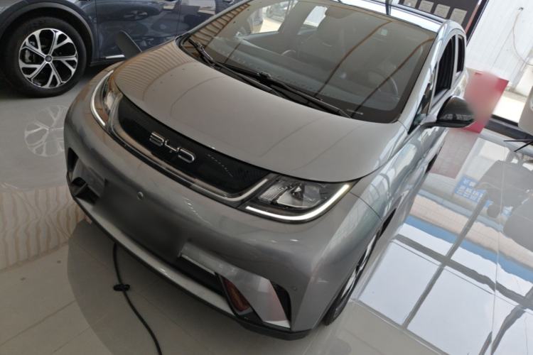 BYD Dolphin 2023 — фото 1