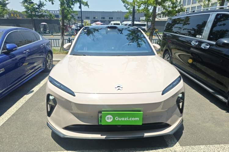 NIO ET5 2024 — 2
