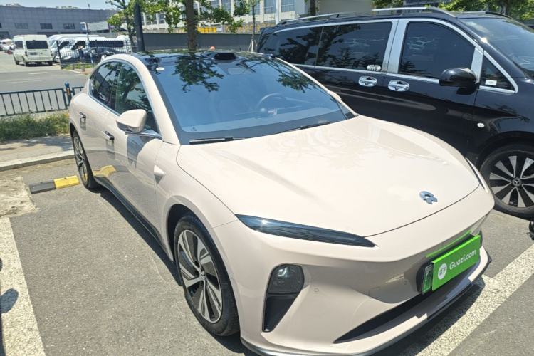 NIO ET5 2024 — 3