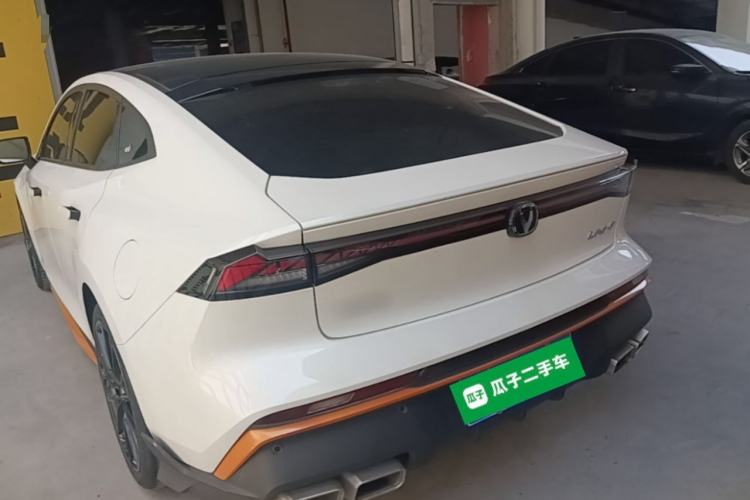 ChangAn UNI-V 2024 — 4