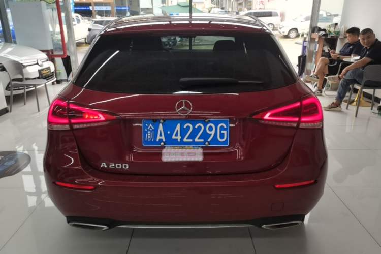 Mercedes-Benz A 200 2022 — 5