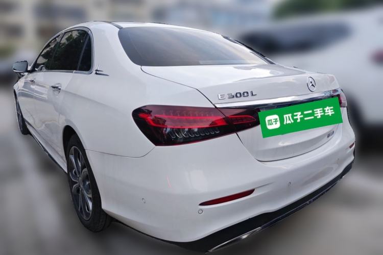 Mercedes-Benz E 300 L 2022 — 4