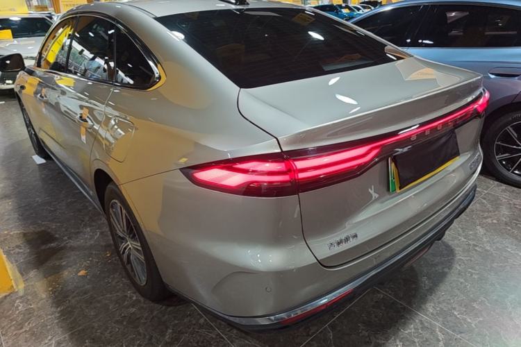 Geely Galaxy Stellar 6 2026 — 4