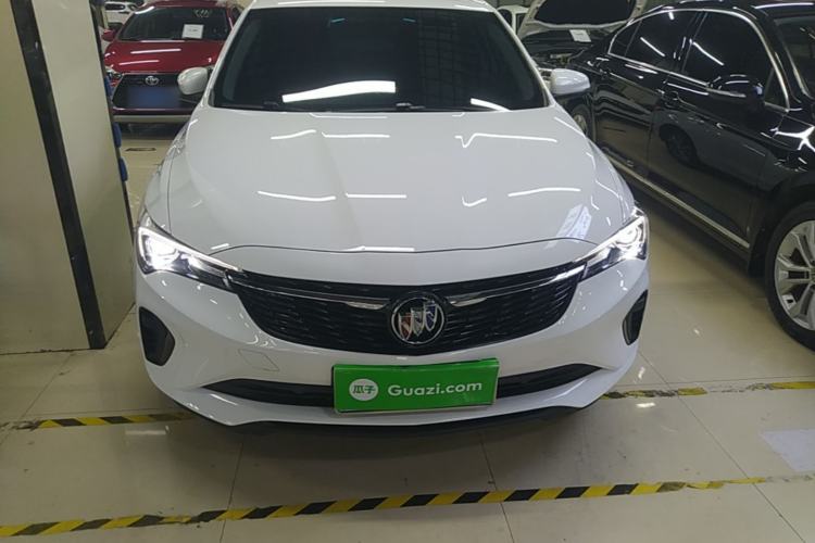 Buick Verano 2023 — 2