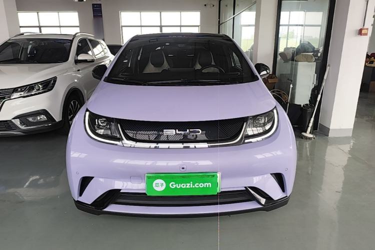 BYD Dolphin 2023 — 2