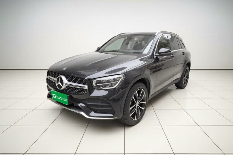 Mercedes-Benz GLC 260 L 2022 — фото 1