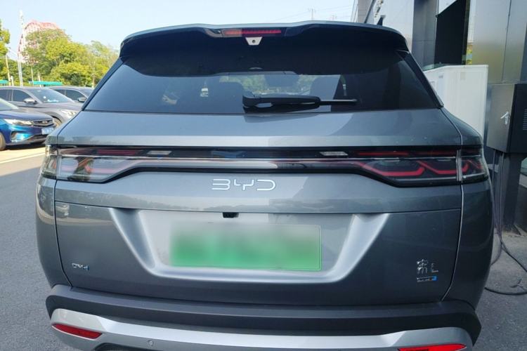 BYD Song L DM-i 2025 — фото 5