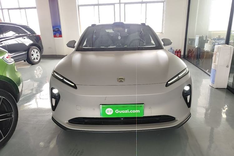 NIO ET5 2022 — 2