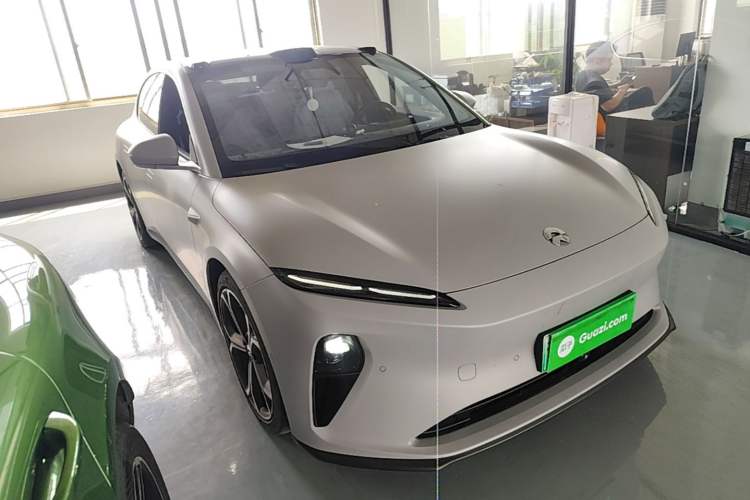 NIO ET5 2022 — 3