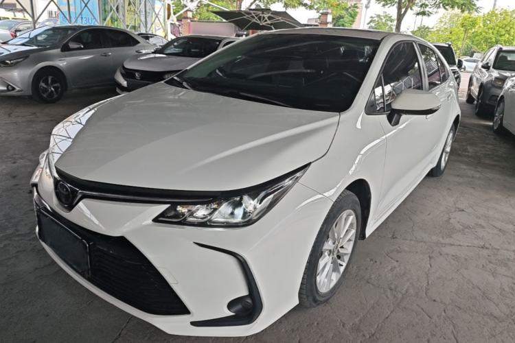 Toyota Corolla 2021 — фото 1
