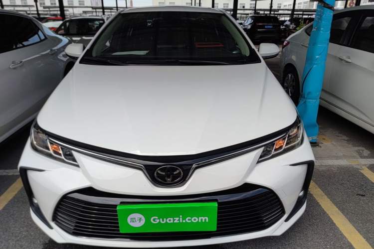 Toyota Corolla 2021 — 2