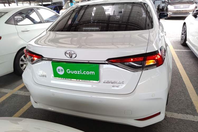 Toyota Corolla 2021 — 5