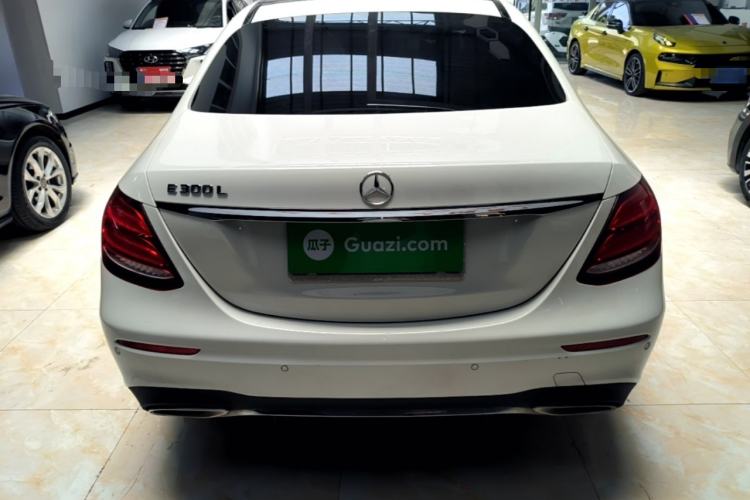 Mercedes-Benz E 300 L 2020 — 5