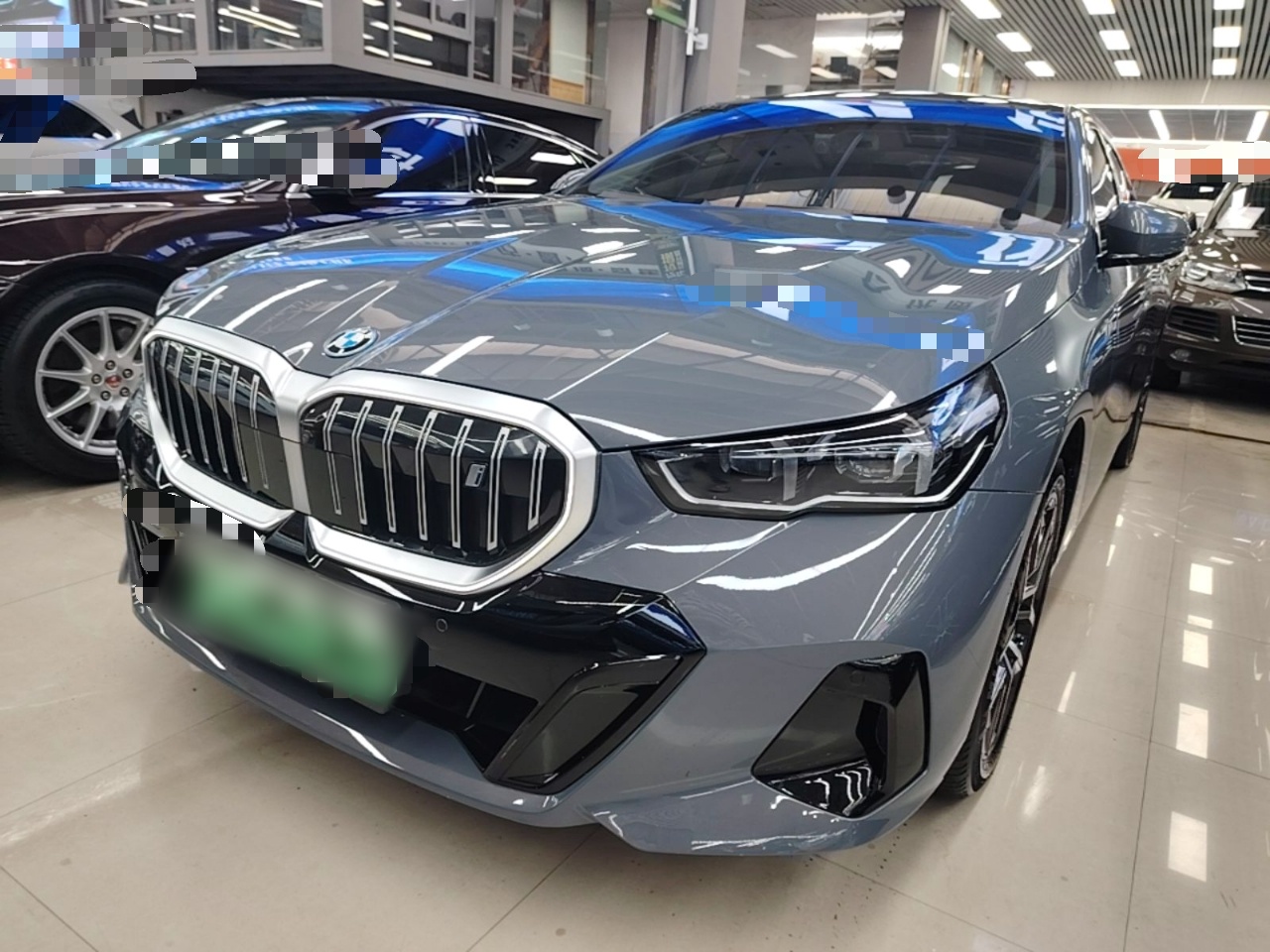 BMW i5 2024 — фото 1