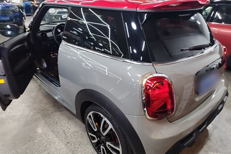 MINI JCW 2023 — 4