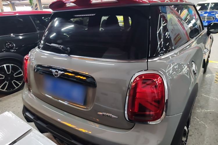 MINI JCW 2023 — 5