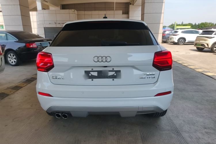 Audi Q2 2020 — 5