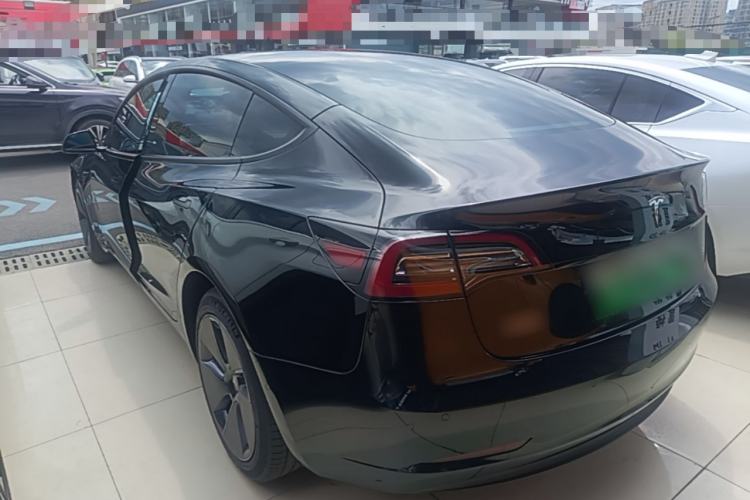 Tesla Model 3 2022 — 4
