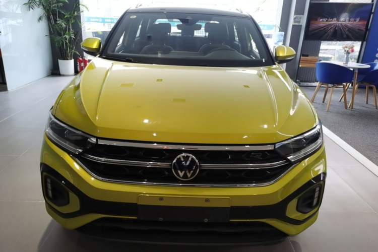 Volkswagen T-ROC 2023 — 2