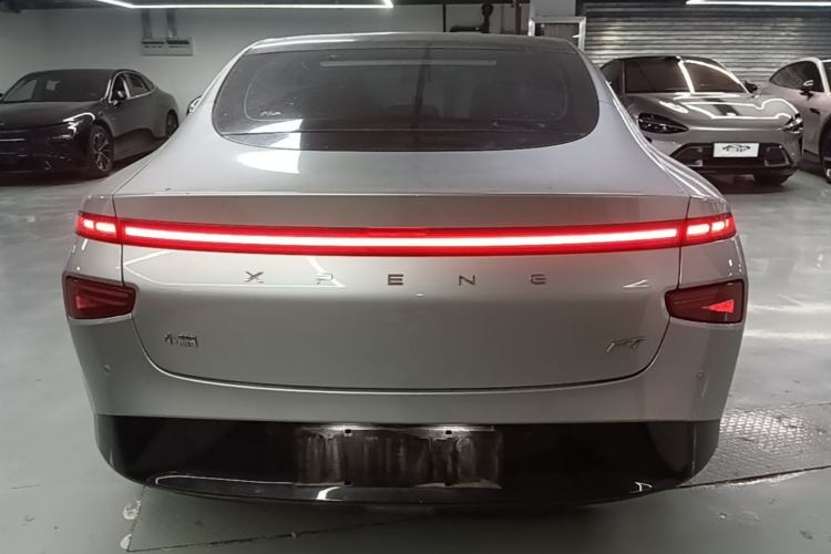 XPeng P7 2020 — 5