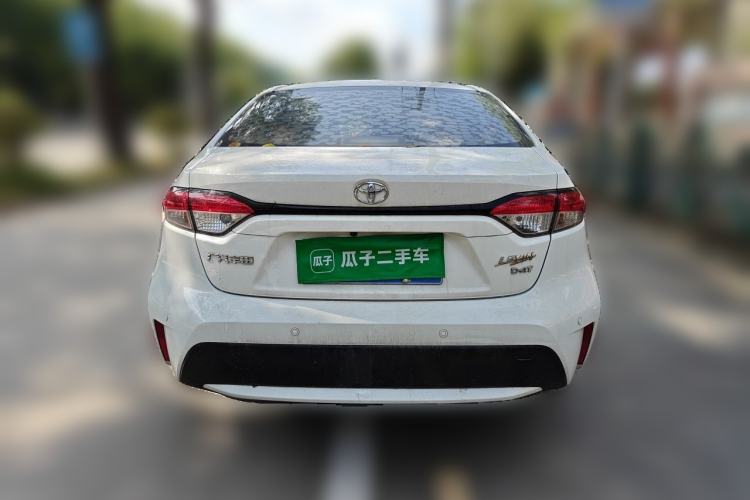 Toyota Corolla 2023 — фото 3