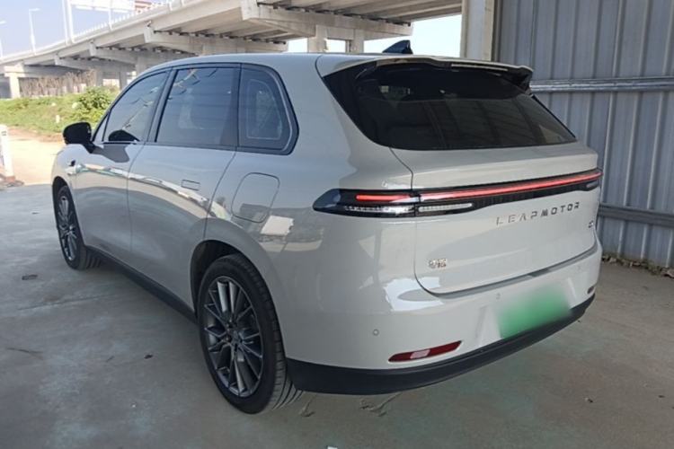 Leapmotor C10 2024 — 4