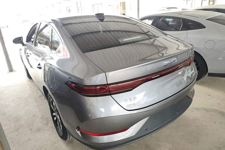 BYD Qin PLUS 2025 — фото 4