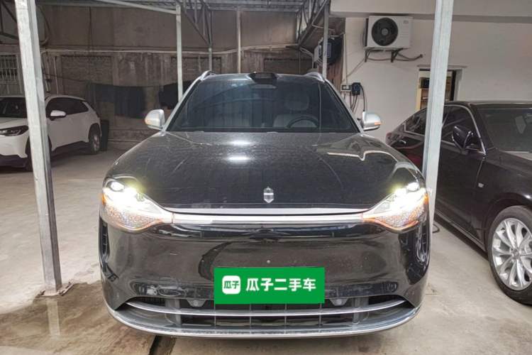 AITO M9 2024 — 2