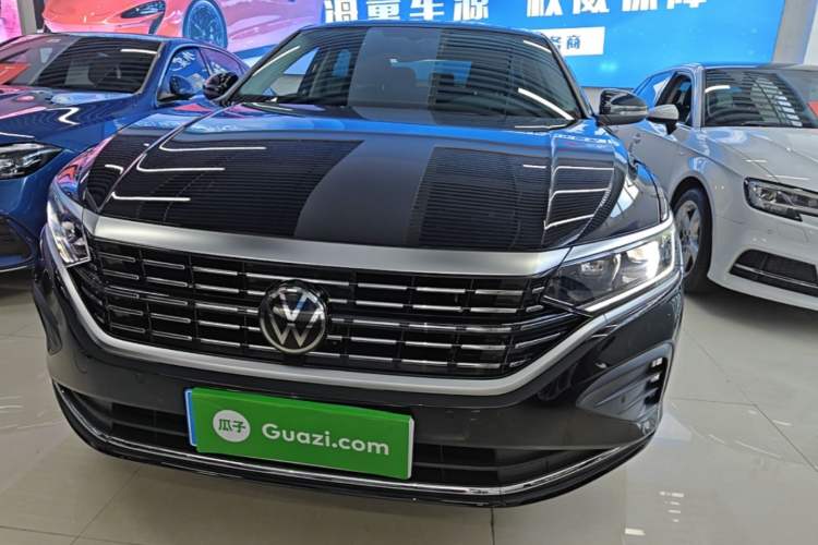 Volkswagen Passat 2025 — 2