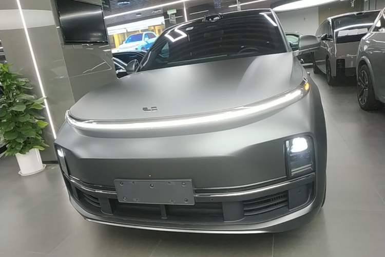 Li Auto L9 2022 — 2