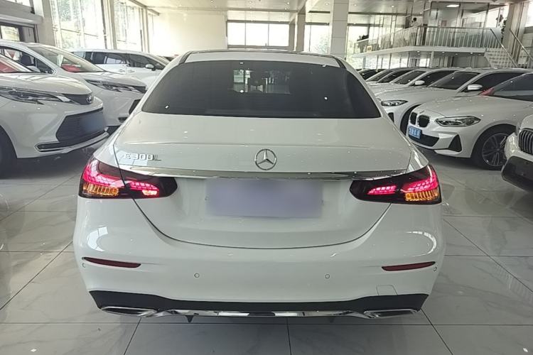 Mercedes-Benz E 300 L 2023 — 5