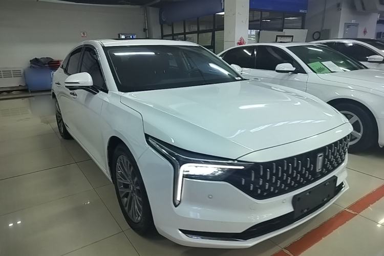 Bestune B70 2023 — 3
