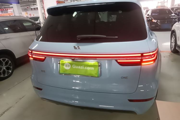 Li Auto ONE 2020 — 5