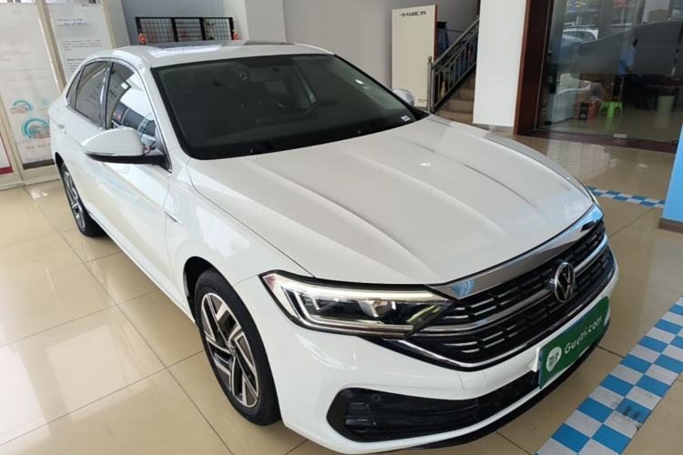 Volkswagen Sagitar 2023 — 3