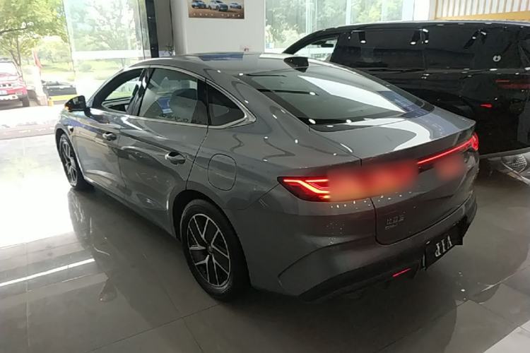 BYD Qin L 2025 — фото 4