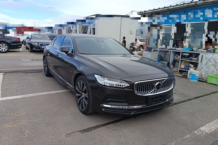 Volvo S90 2023 — 3