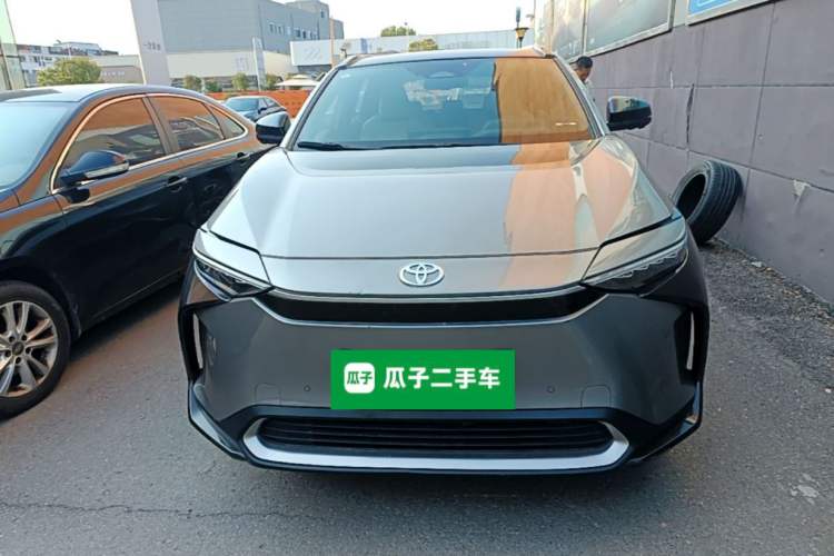 Toyota bZ4X 2022 — 2