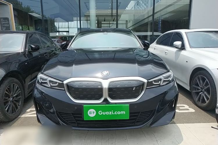 BMW i3 2024 — 2