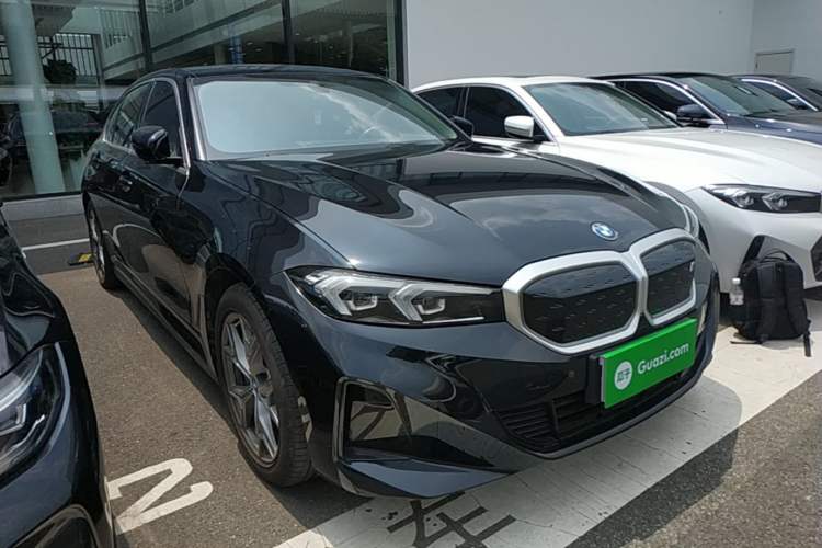 BMW i3 2024 — 3