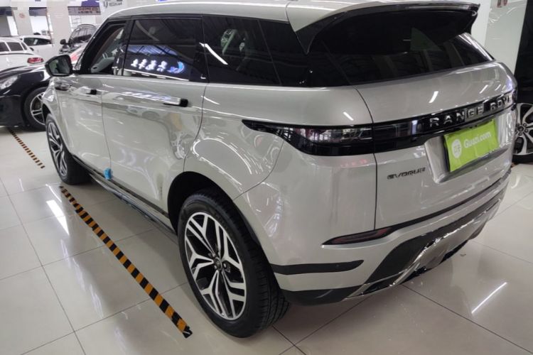 Land Rover rover range rover evoque 2024 — фото 4