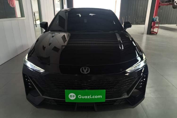 ChangAn UNI-V 2022 — 2